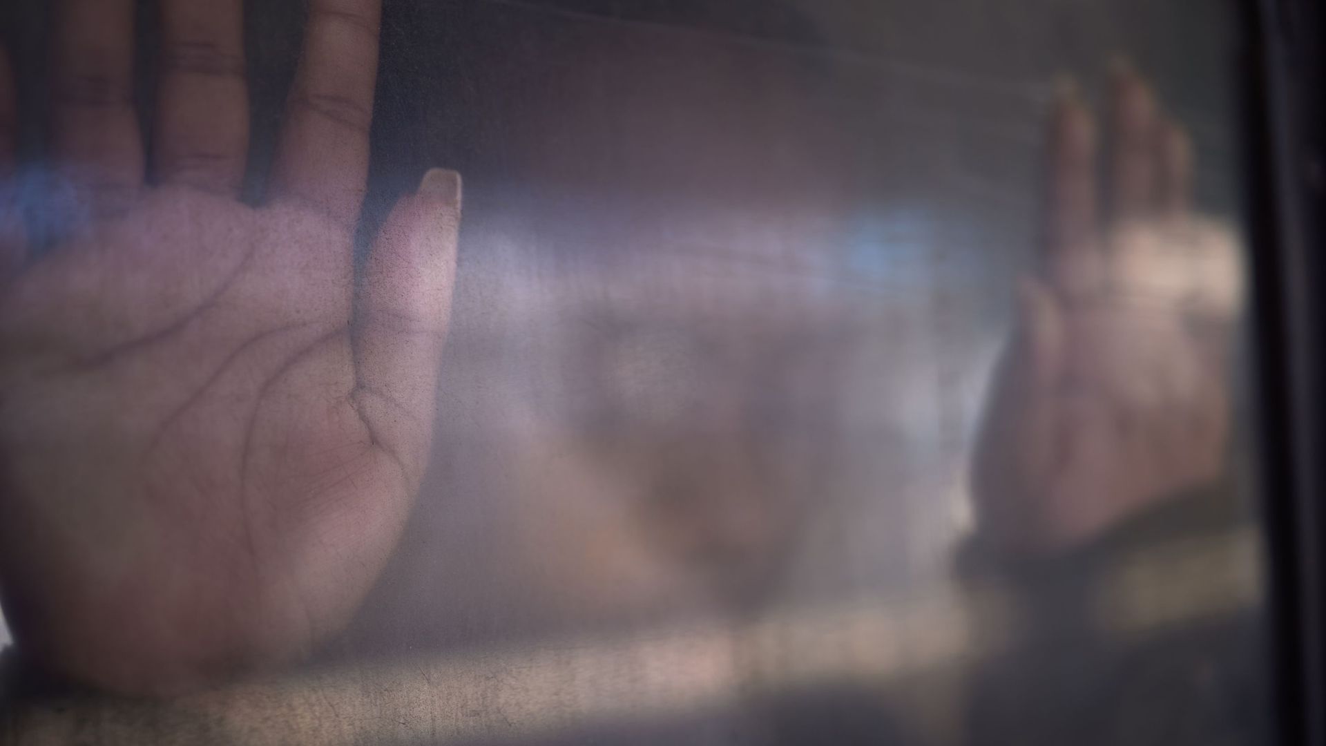 , Violences conjugales et migration : quand la carte de s&eacute;jour devient un pi&egrave;ge