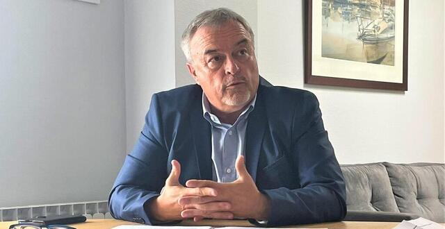 photo ronan kerdraon pr&eacute;side la section d&eacute;partementale des c&ocirc;tes-d'armor de l'association des maires de france. &copy; ouest-france 