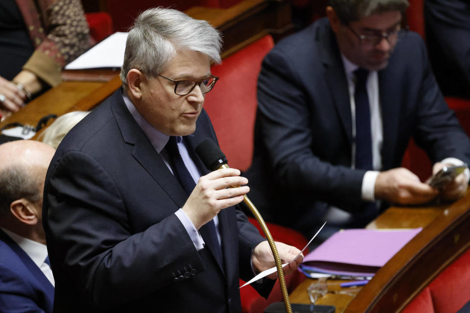 Patrick Hetzel, d&eacute;put&eacute; du Bas-Rhin, retrouve le monde de l&rsquo;&Eacute;ducation qu&rsquo;il conna&icirc;t bien mais d&eacute;sormais comme ministre de l&rsquo;Enseignement sup&eacute;rieur. 