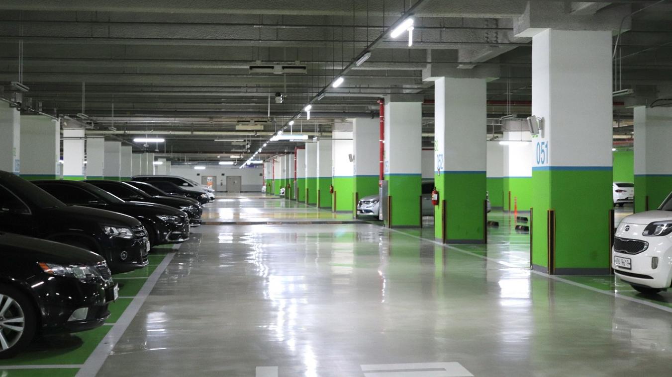 , France : un maire veut r&eacute;server des places de parking aux femmes pour renforcer la s&eacute;curit&eacute;