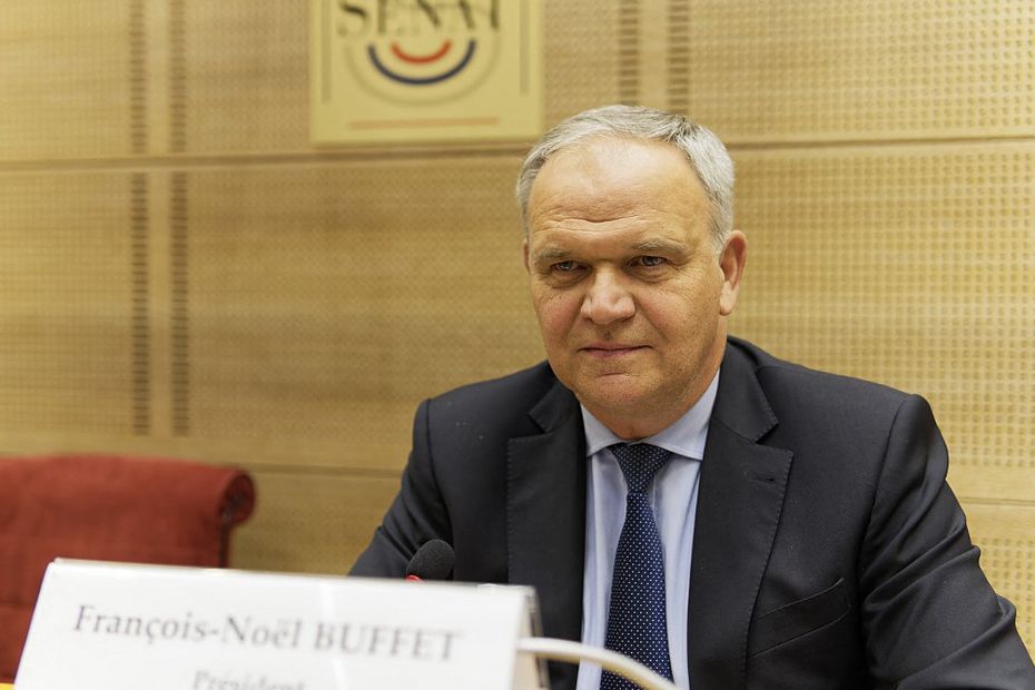 , Fran&ccedil;ois-No&euml;l Buffet nomm&eacute; ministre des Outre-mer : les r&eacute;actions &agrave; La R&eacute;union