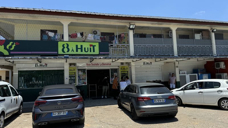 Le libre service "8 &agrave; Huit", l'un des nombreux &eacute;tablissements souvent braqu&eacute;