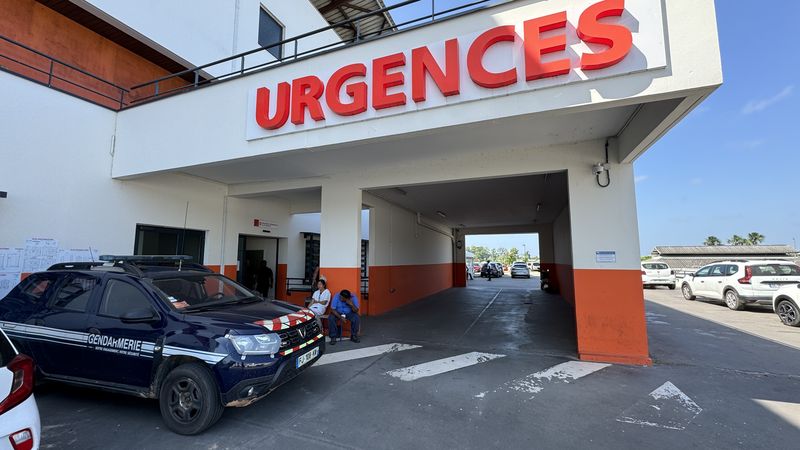 La victime du braquage, Rom&eacute;o Dompig, est toujours hospitalis&eacute;e au centre hospitalier de l'Ouest Guyanais, apr&egrave;s l'&eacute;change de tirs ayant conduit &agrave; la mort d'un des agresseurs.