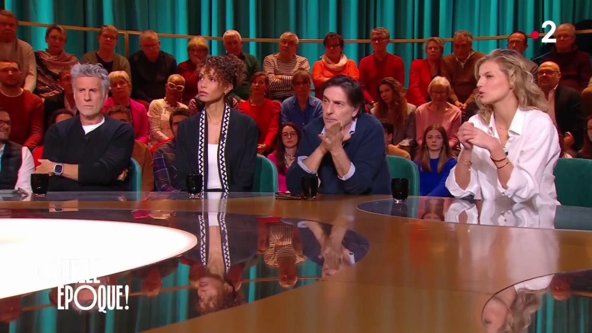 , &laquo;&nbsp;Il ne sort plus de chez lui&nbsp;&raquo; : Elsa Zylberstein donne des nouvelles de son ex Nicolas Bedos accus&eacute; d&rsquo;agression sexuelle