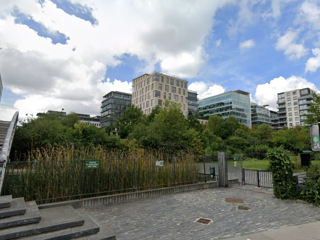 , L&rsquo;abb&eacute; Pierre accus&eacute; d&rsquo;agressions sexuelles : un jardin bient&ocirc;t d&eacute;nomm&eacute; &agrave; Paris, une premi&egrave;re depuis dix ans
