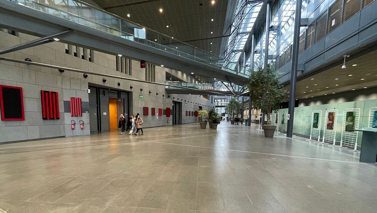 , L&eacute;gislatives 2024 : du sursis pour l&rsquo;homme qui a agress&eacute; un &eacute;lu, colleur d&rsquo;affiches, en juillet dernier