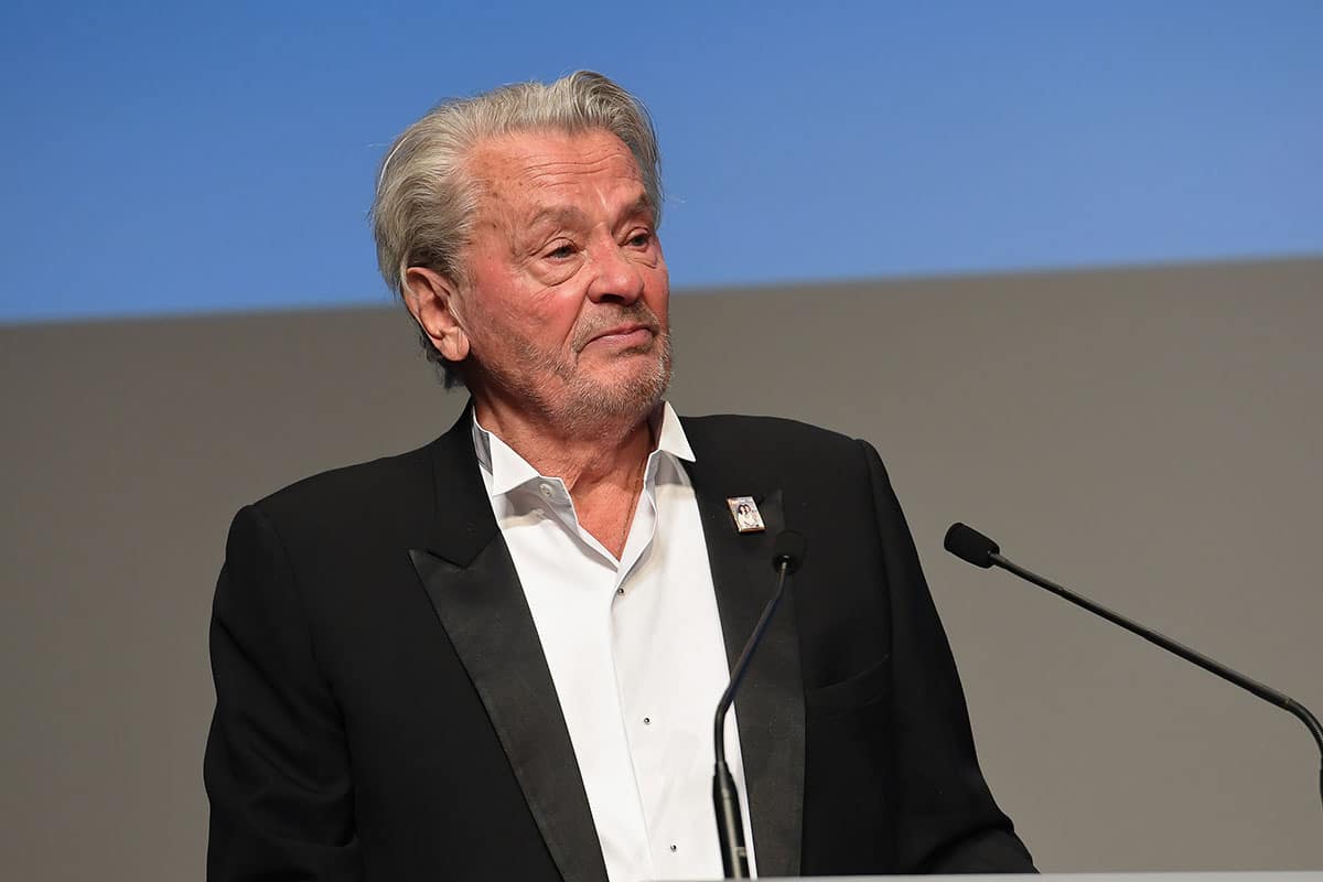, Alain Delon &eacute;trill&eacute; par une &eacute;lue &eacute;cologiste, ce que l&rsquo;on sait