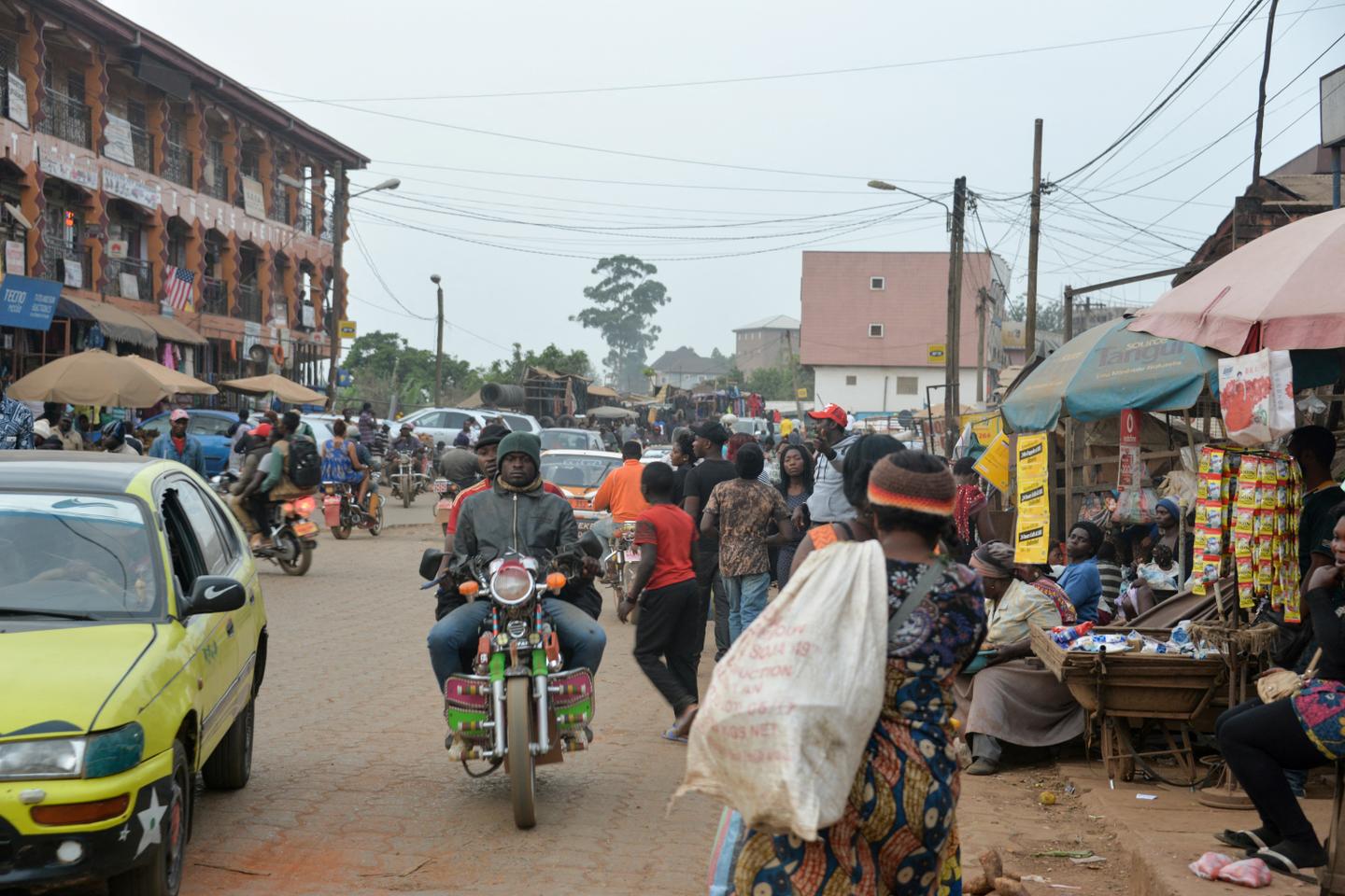 , Au Cameroun, une &eacute;lue locale assassin&eacute;e &agrave; Bamenda, capitale de la r&eacute;gion anglophone du Nord-Ouest