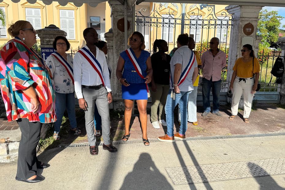 , Guyane : les &eacute;lus de Saint-Laurent-du-Maroni mettent fin &agrave; leur mouvement de protestation contre l&rsquo;ins&eacute;curit&eacute;