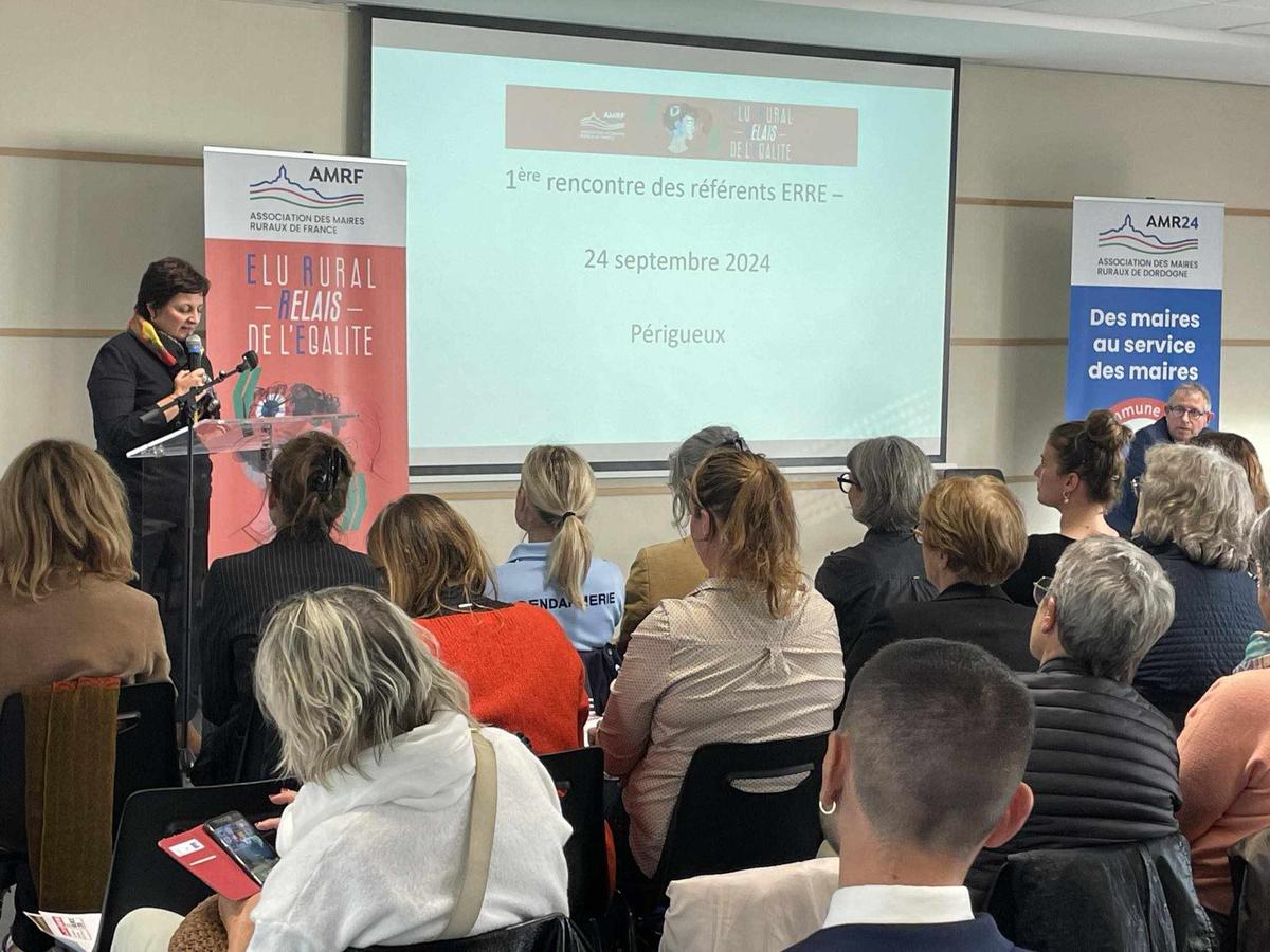 , Les &eacute;lus ruraux de Dordogne form&eacute;s &agrave; la gestion des violences et des in&eacute;galit&eacute;s hommes-femmes