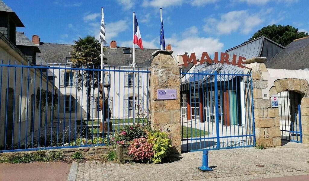 , Plainte pour agression sexuelle contre le maire de P&eacute;nestin : un recours d&eacute;pos&eacute; &agrave; Rennes