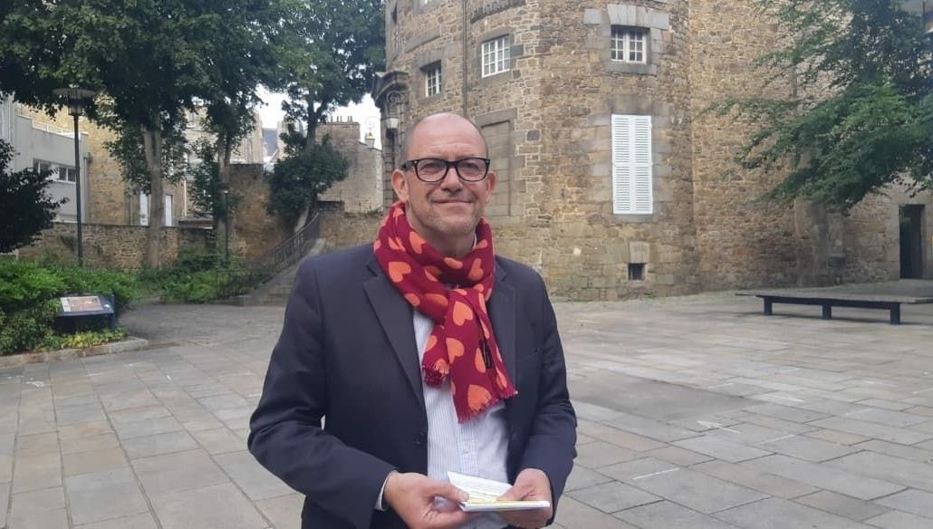 , Apr&egrave;s son agression, le maire de Saint-Brieuc va parler de la sant&eacute; mentale au congr&egrave;s des maires
