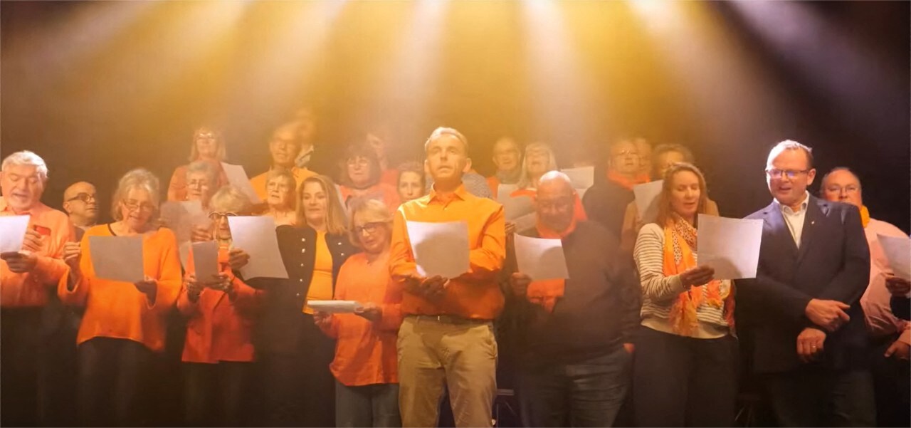 , En vid&eacute;o et en chanson, ces &eacute;lus des Yvelines s&rsquo;engagent contre les violences intrafamiliales