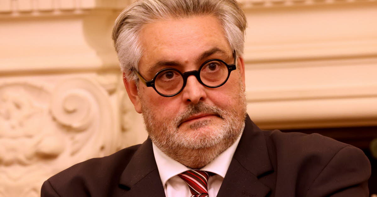 , Puy-de-D&ocirc;me Apr&egrave;s la diffusion d&rsquo;une vid&eacute;o &laquo; violente &raquo;, le maire de Clermont-Ferrand porte plainte