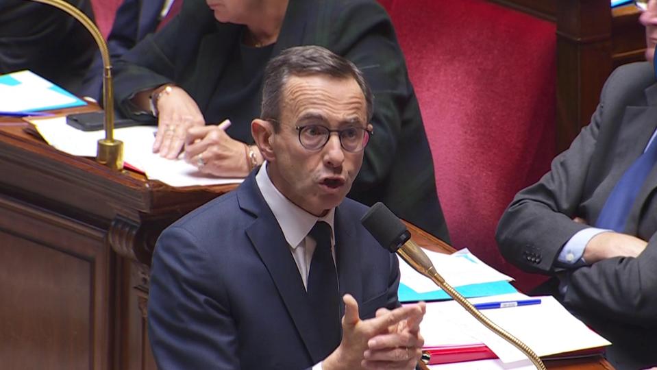 , Violences contre les &eacute;lus : &laquo;Nous ne devons rien laisser passer. Je ne l&acirc;cherai rien&raquo;, promet Bruno Retailleau