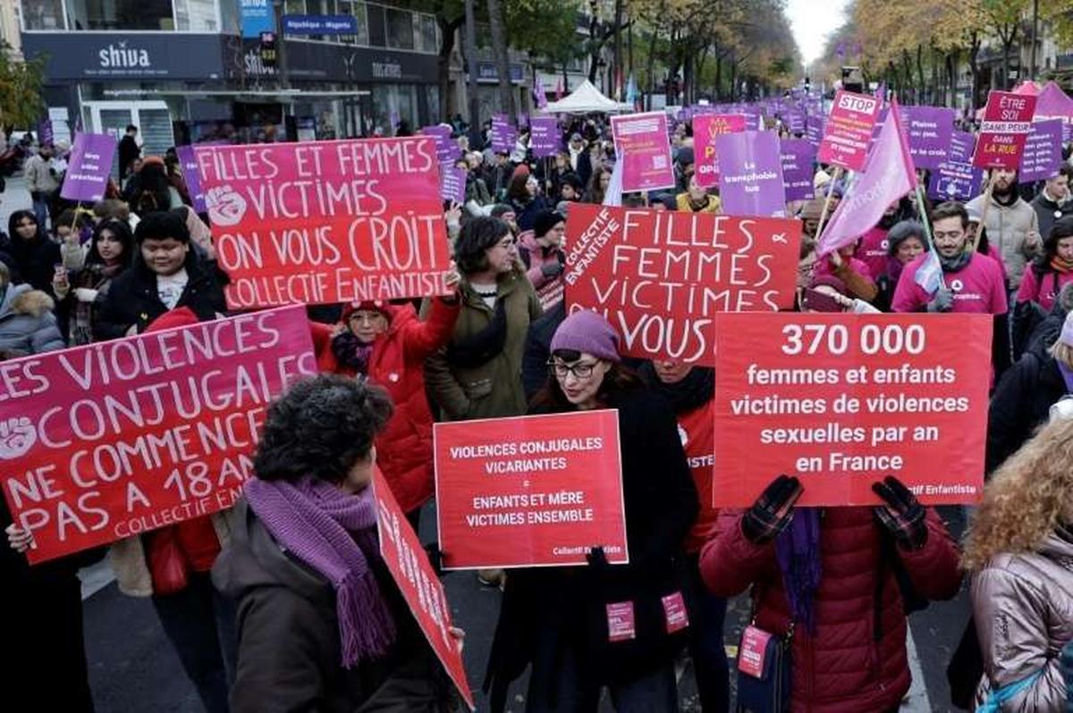 , Violences faites aux femmes: en plein proc&egrave;s Mazan, de nombreux rassemblements en France