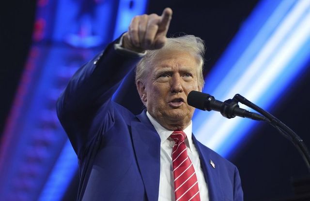 Donald Trump condamn&eacute; en appel &agrave; verser 5 millions de dollars 