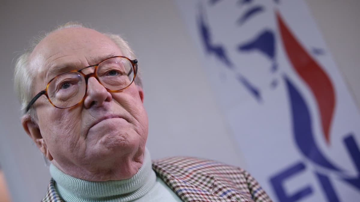 , Mort de Jean-Marie Le Pen: une carri&egrave;re marqu&eacute;e par d&eacute;rapages, condamnations et pol&eacute;miques