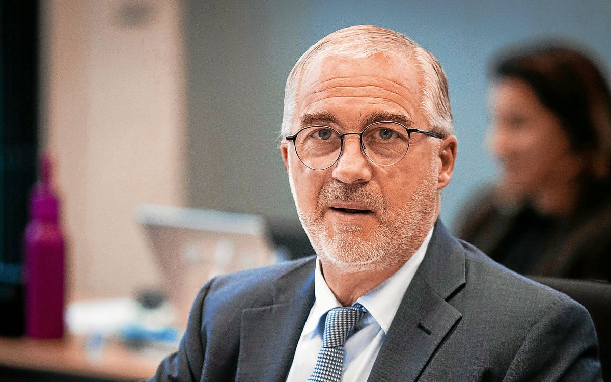 , Il mena&ccedil;ait le maire de Lorient depuis deux ans : dix mois avec sursis pour le sexag&eacute;naire