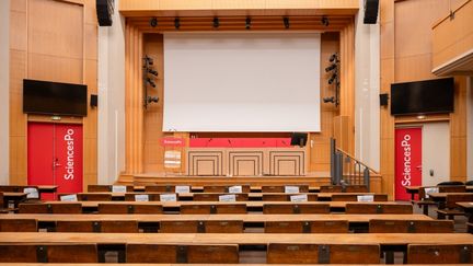 L'amphith&eacute;&acirc;tre Emile-Boutmy &agrave; Sciences Po Paris, le 19 novembre 2024. (STEPHANE MOUCHMOUCHE / HANS LUCAS / AFP)