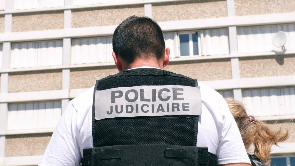 , Tessons de bouteilles, arme blanche… 6 membres de l&rsquo;ultradroite interpell&eacute;s apr&egrave;s une agression &agrave; Paris
