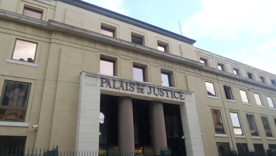 , Des forains du Monster show voulaient passer en force &agrave; Beaucaire en 2023, des &eacute;lus de la mairie et le d&eacute;put&eacute; s&rsquo;y &eacute;taient oppos&eacute;