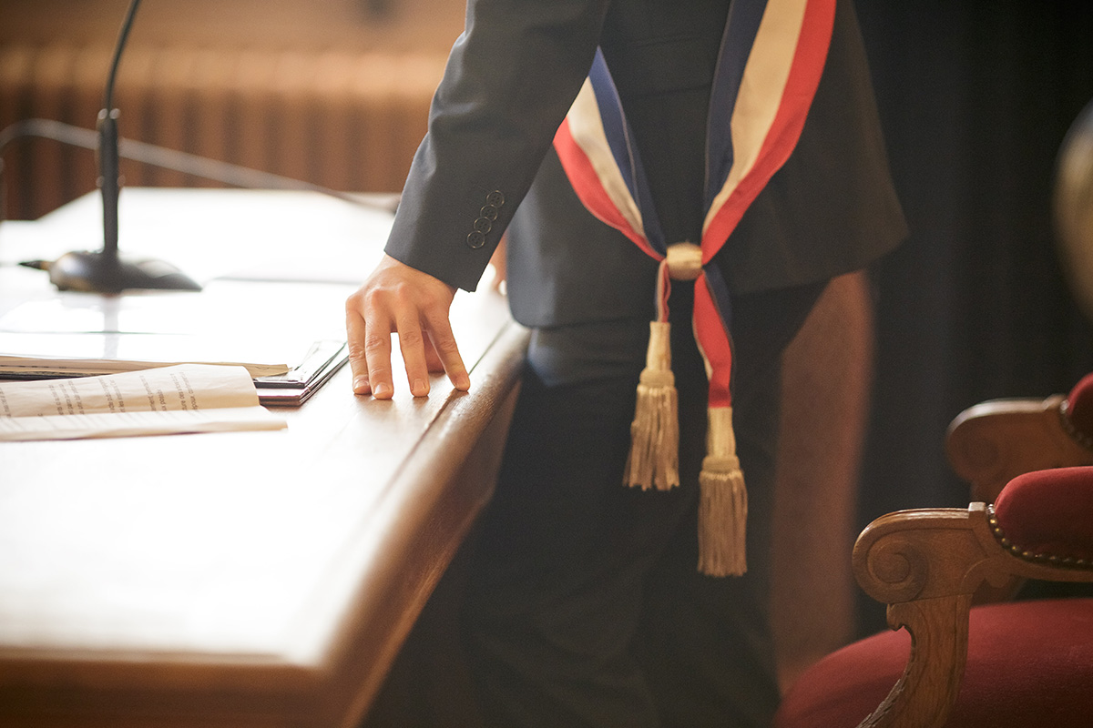 , &Eacute;lus locaux, fonctionnaires : les propositions du Conseil d&rsquo;&Eacute;tat face &agrave; un &laquo;&nbsp;risque p&eacute;nal fortement ressenti&nbsp;&raquo;