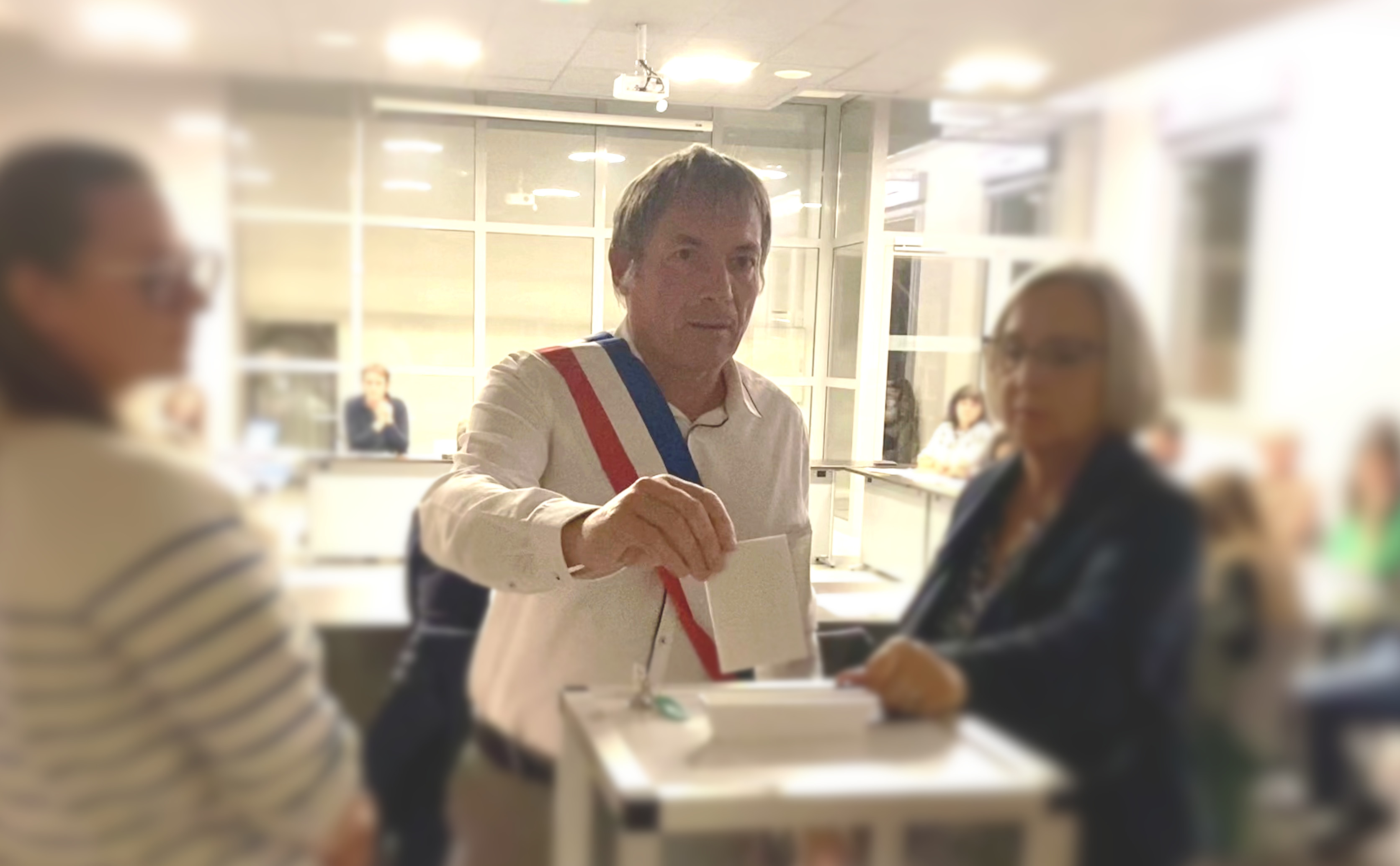 , Le pr&eacute;fet de Haute-Loire condamne l&rsquo;agression faite au maire de Vals