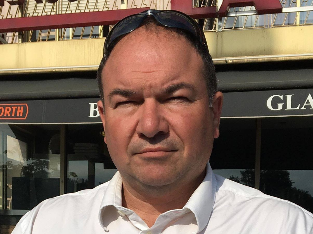 , Pr&egrave;s de Nice. Philippe, &eacute;lu municipal, a &eacute;t&eacute; agress&eacute; en pleine rue : &laquo;&nbsp;Ma famille a peur&nbsp;&raquo;