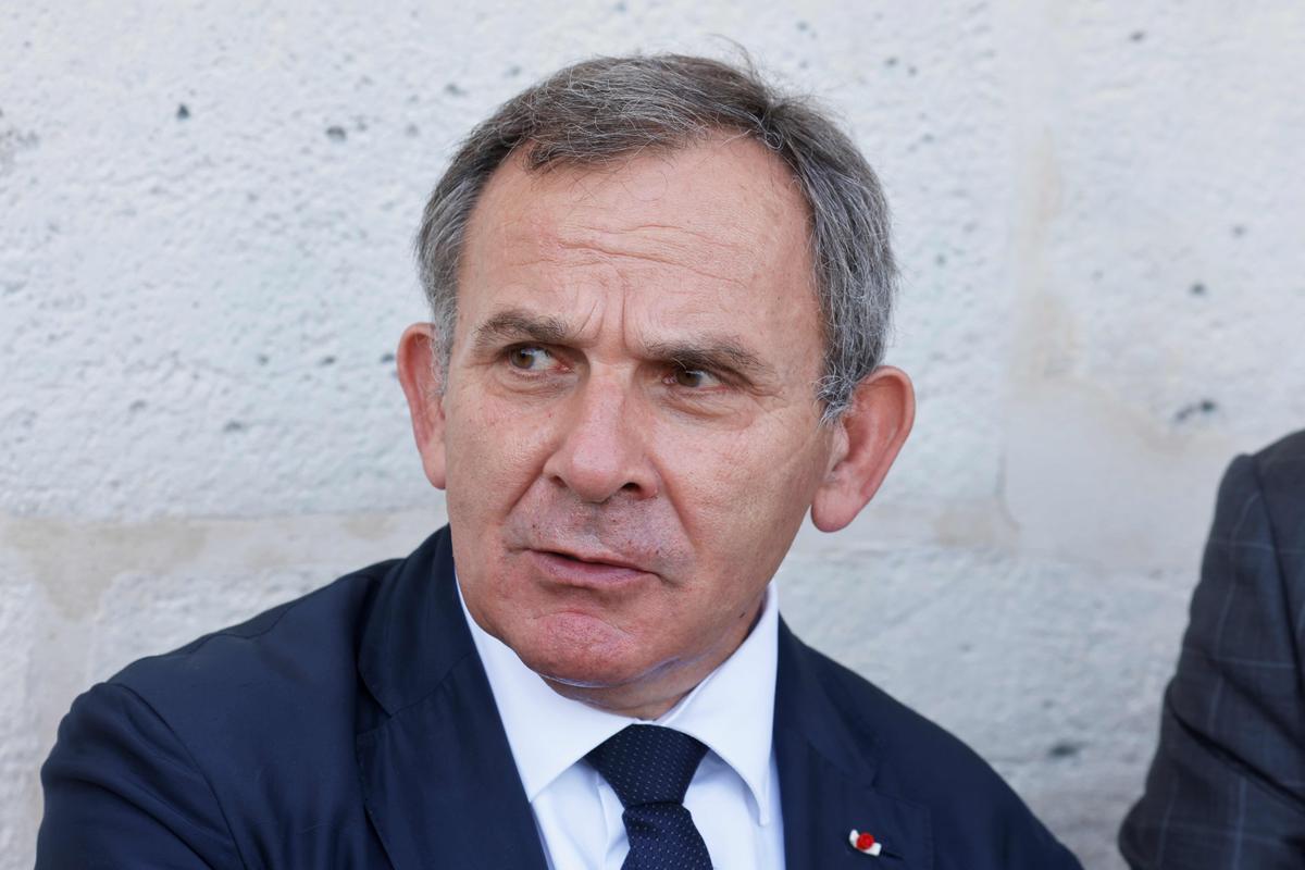 , Un s&eacute;nateur-maire fran&ccedil;ais accus&eacute; de corruption : un HLM contre des faveurs sexuelles