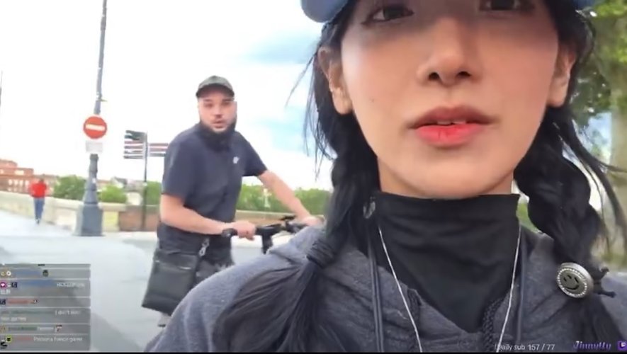 , Agression d&rsquo;une streameuse sud-cor&eacute;enne &agrave; Toulouse : l&rsquo;homme traqu&eacute; sur les r&eacute;seaux sociaux et insult&eacute; en ligne