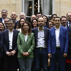 Lire aussi