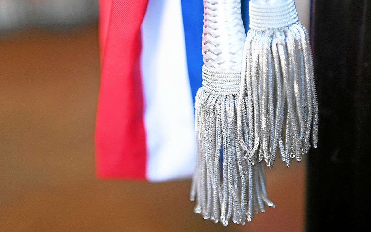 , Agressions : un bouton SOS pour tous les &eacute;lus