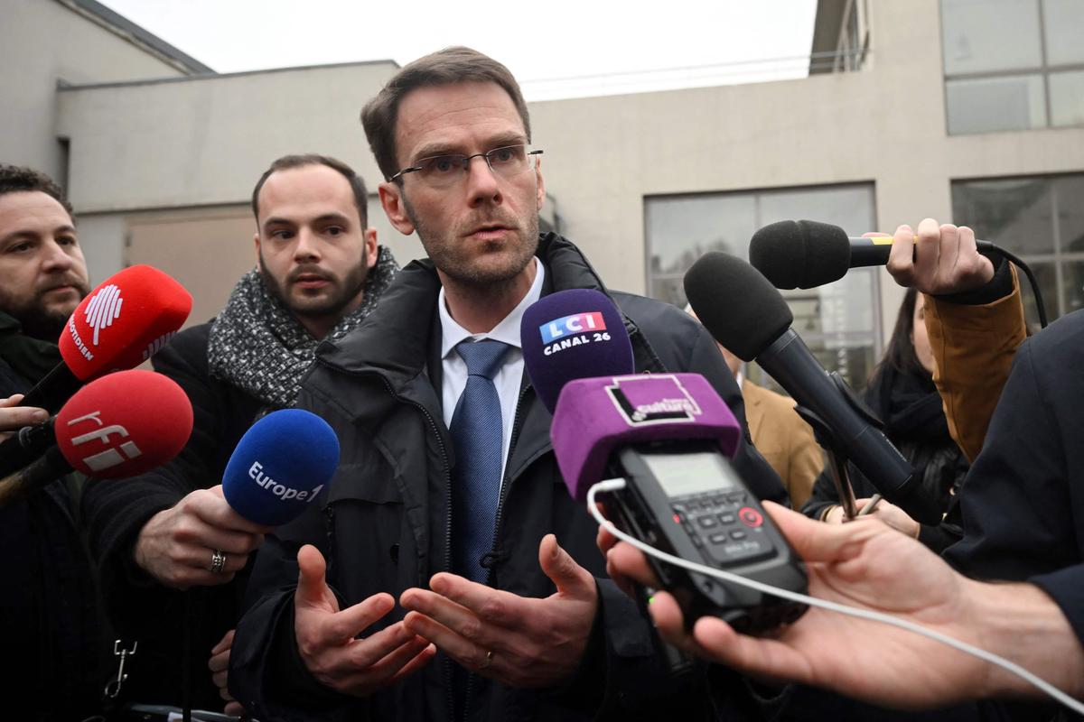, Manifestation du 1er mai : des militants agress&eacute;s parce que &laquo; socialistes et juifs &raquo;, accuse le num&eacute;ro deux du PS