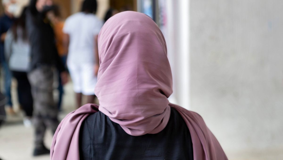 , Poissy : une enqu&ecirc;te ouverte apr&egrave;s l&rsquo;agression d&rsquo;une jeune femme voil&eacute;e