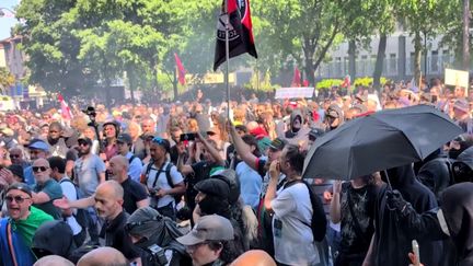 , Violences du 1er-mai : attaqu&eacute;, le Parti socialiste pointe l&rsquo;antis&eacute;mitisme