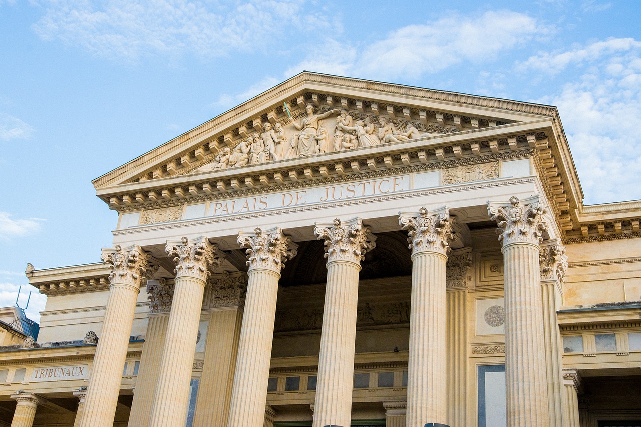 , Agression sexuelle : un s&eacute;nateur &agrave; nouveau vis&eacute;