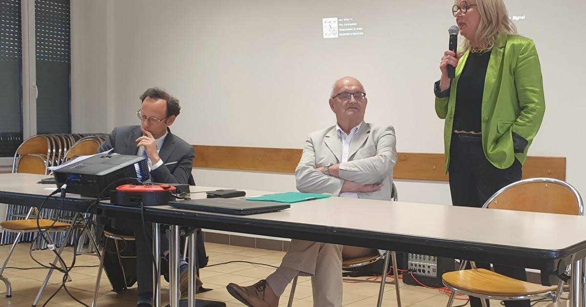 , Communaut&eacute; de communes du Pays du Sanon. Violences, emploi, famille au c&oelig;ur des &eacute;changes entre &eacute;lus