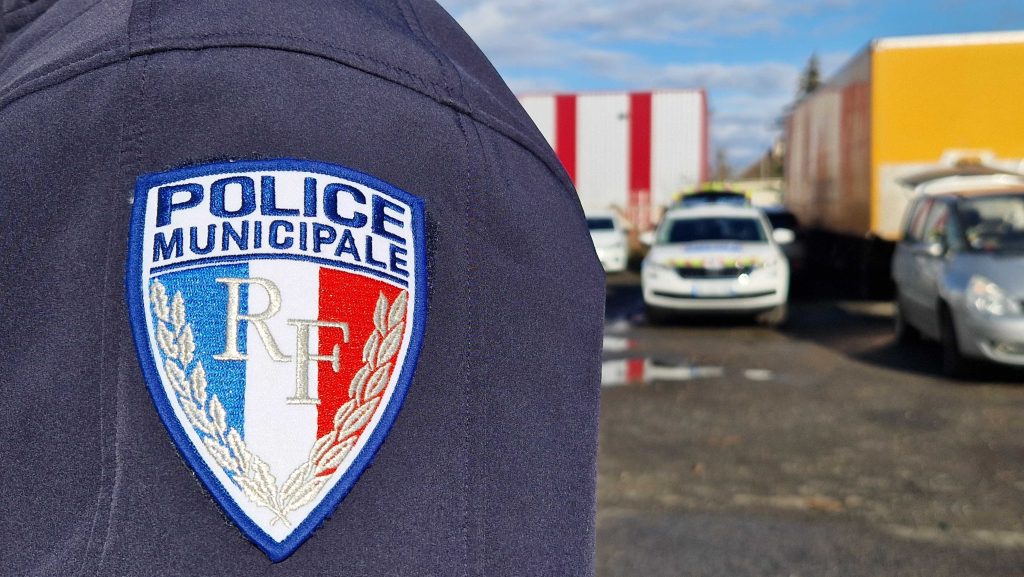 , Compi&egrave;gne. La police municipale interpelle un suspect de viol, d&rsquo;agression sexuelle et de jet de projectiles sur un immeuble
