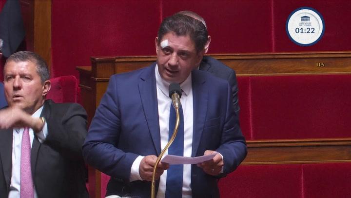, F&ecirc;te de la musique : un &eacute;lu agress&eacute; appelle le gouvernement &agrave; mieux doter les forces de l&rsquo;ordre