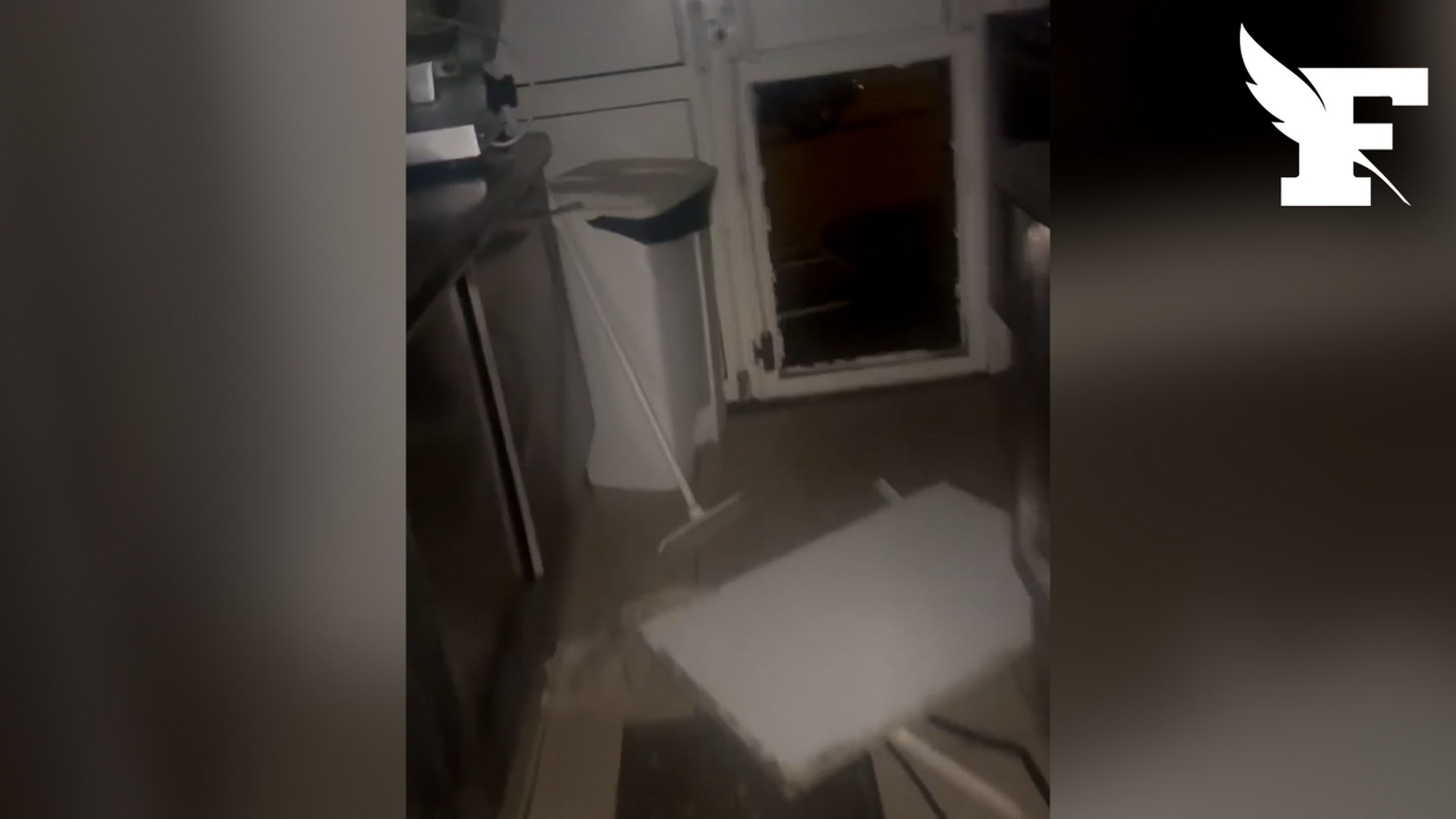 , Manche: les images de l&rsquo;agression d&rsquo;un restaurateur par une dizaine d&rsquo;individus devant son &eacute;tablissement