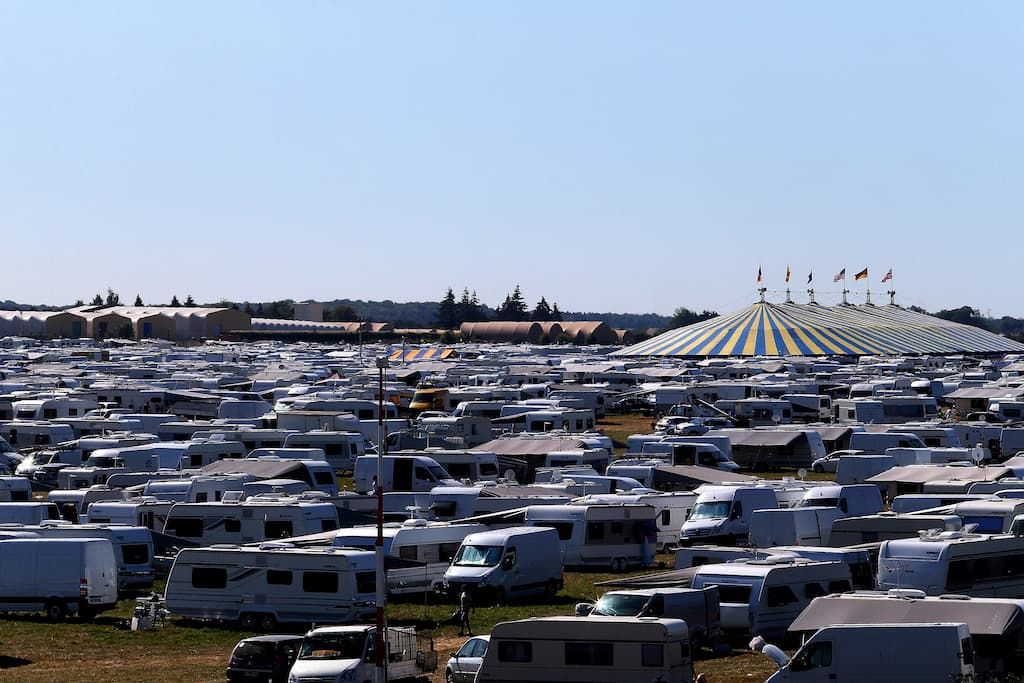 , Nuisances, d&eacute;chets, ins&eacute;curit&eacute;&hellip; Des &eacute;lus s&rsquo;insurgent contre un rassemblement massif de gens du voyage en Moselle