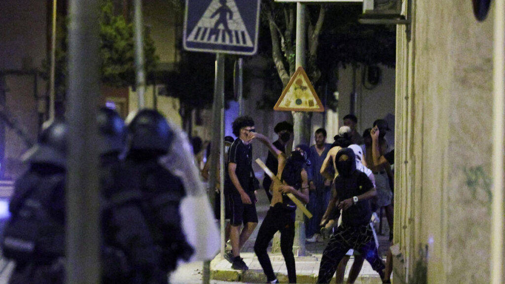 , Violences racistes en Espagne : Une agression diffus&eacute;e sur les r&eacute;seaux sociaux d&eacute;clenche une haine anti-immigr&eacute;s