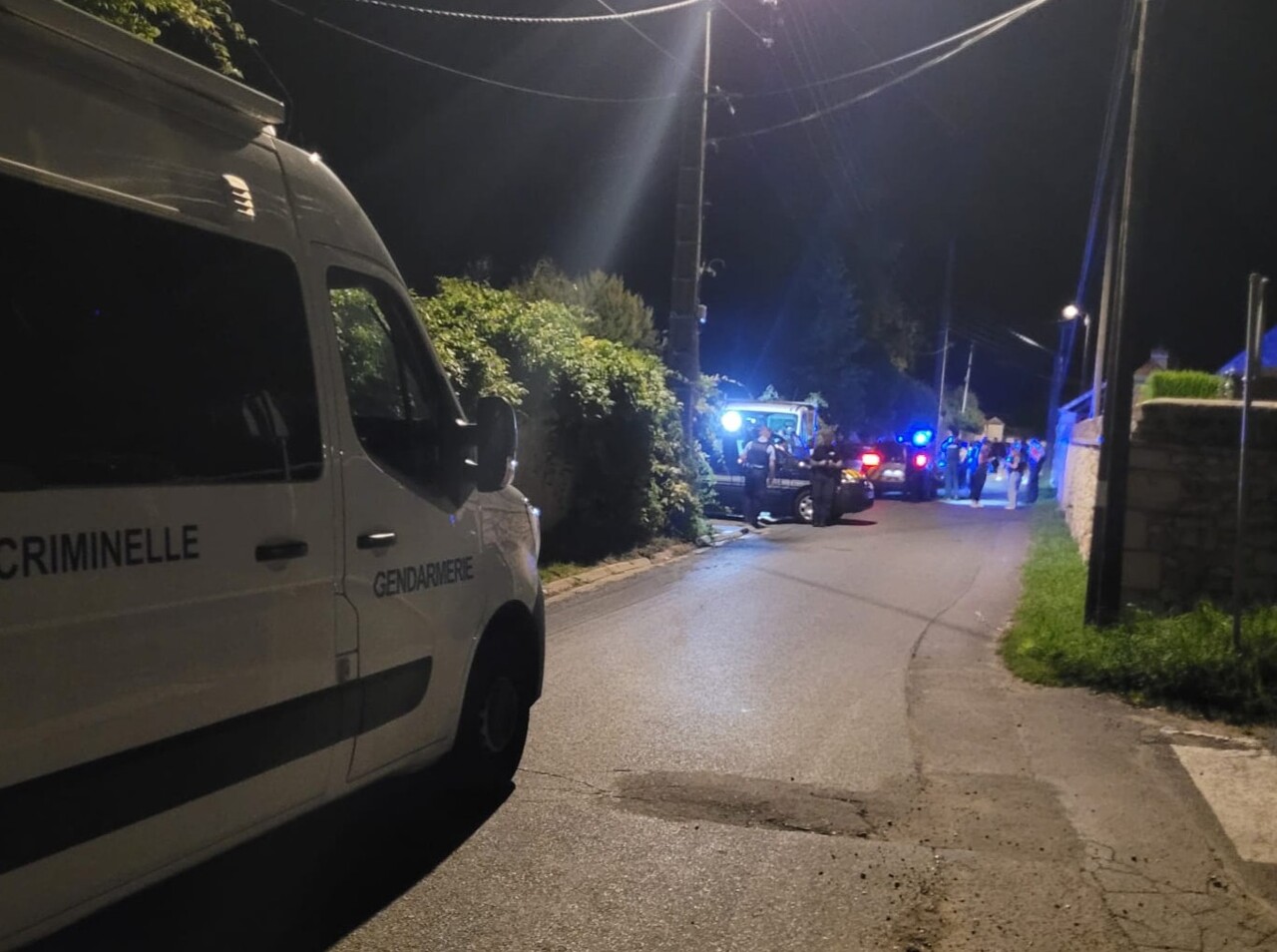 , Des retrait&eacute;s tabass&eacute;s &agrave; la barre de fer lors d&rsquo;un cambriolage dans l&rsquo;Oise : &laquo;&nbsp;le Monsieur a eu peur de mourir&nbsp;&raquo;