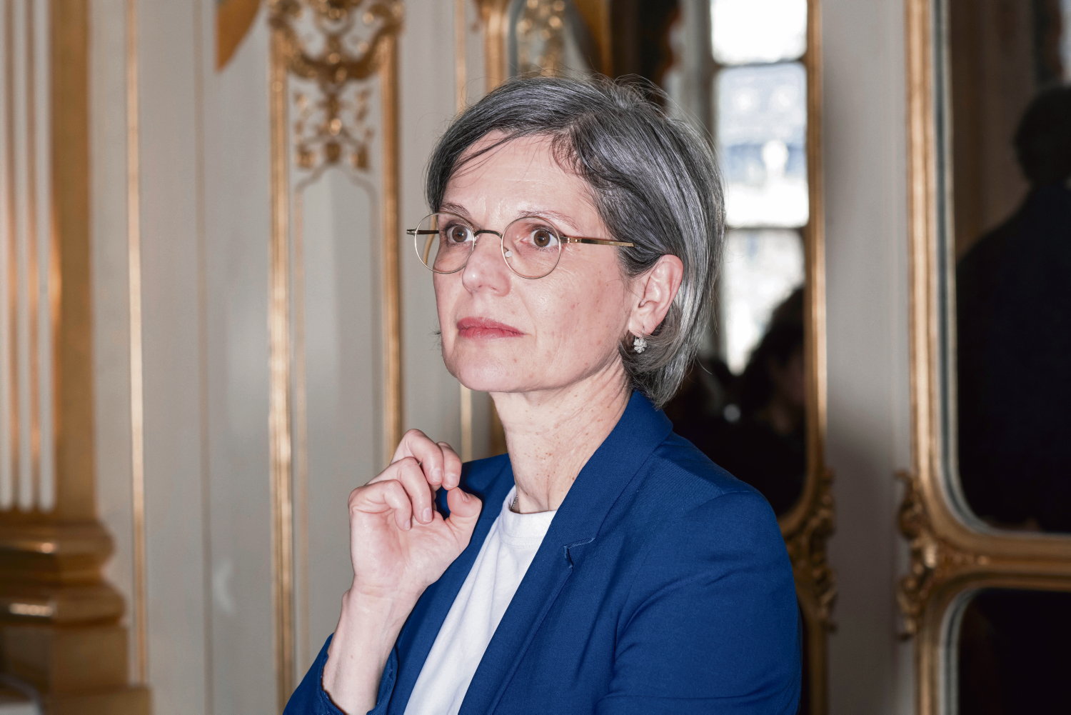 , Insultes, menaces de viol, agressions physiques : de Sandrine Rousseau &agrave; Aymeric Caron, la gauche en premi&egrave;re ligne face aux violences contre les &eacute;lus