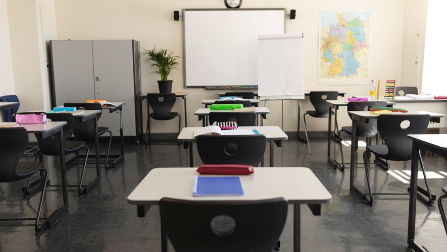 , Agression au couteau dans un lyc&eacute;e du sud de la France : une dispute &eacute;clate en salle des profs, un enseignant se jette sur un de ses coll&egrave;gues