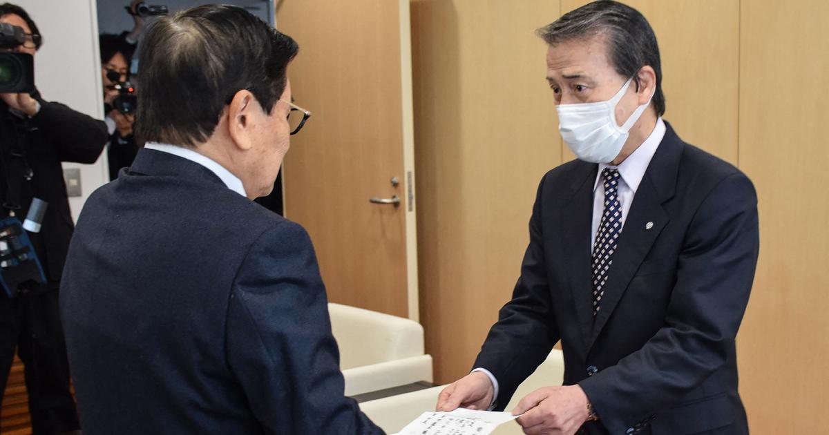 , Japon : apr&egrave;s avoir &eacute;t&eacute; accus&eacute; de 99 cas de harc&egrave;lement sexuel, un ancien maire &eacute;lu dans un conseil municipal