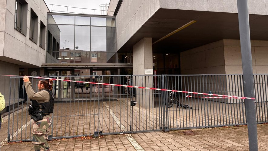 , Le pronostic vital de l&rsquo;&eacute;l&egrave;ve engag&eacute;, la professeure hors de danger&hellip; ce que l&rsquo;on sait de l&rsquo;agression d&rsquo;une enseignante par un coll&eacute;gien de 14 ans