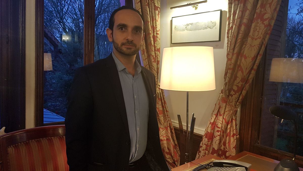 , &laquo;&nbsp;Caillass&eacute; avec des &oelig;ufs et des pierres&nbsp;&raquo; : le maire de Sarcelle agress&eacute; en marge d&rsquo;une r&eacute;union de quartier
