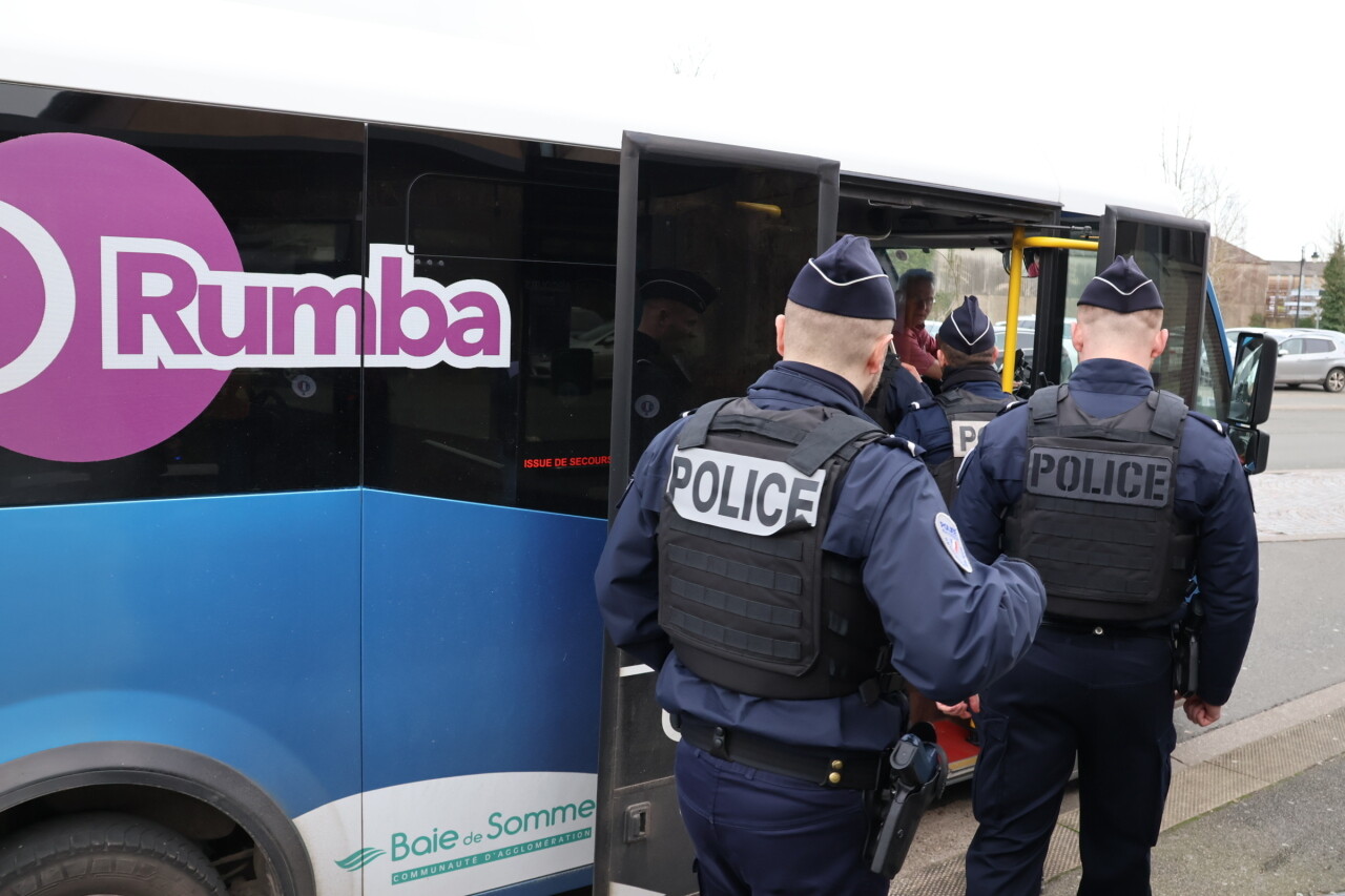 , Les &eacute;lus d&rsquo;Abbeville font bloc pour ne pas perdre de policiers au commissariat